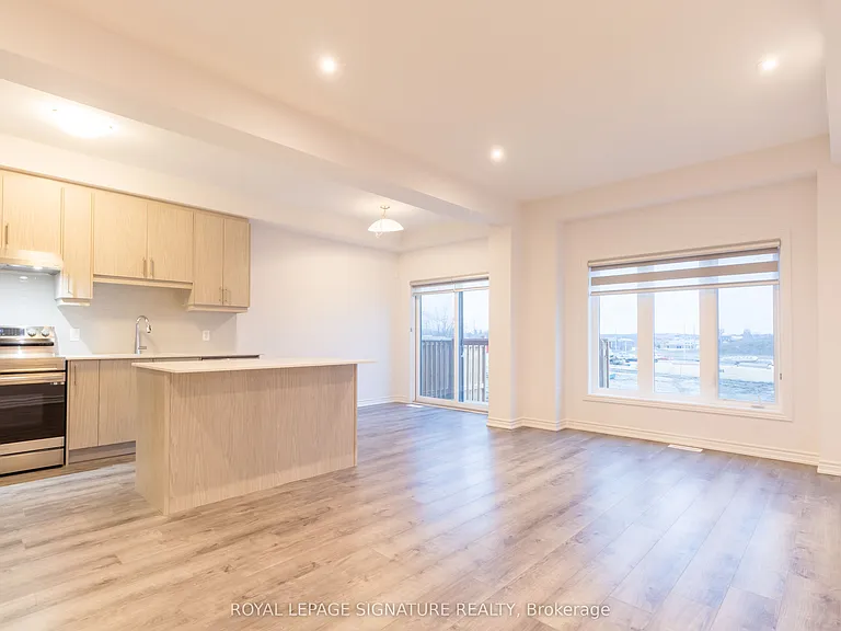 61 Soho St #10 — Photo 8