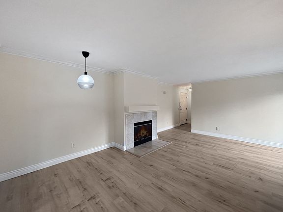 2nd image of 4521 55th St Unit 10