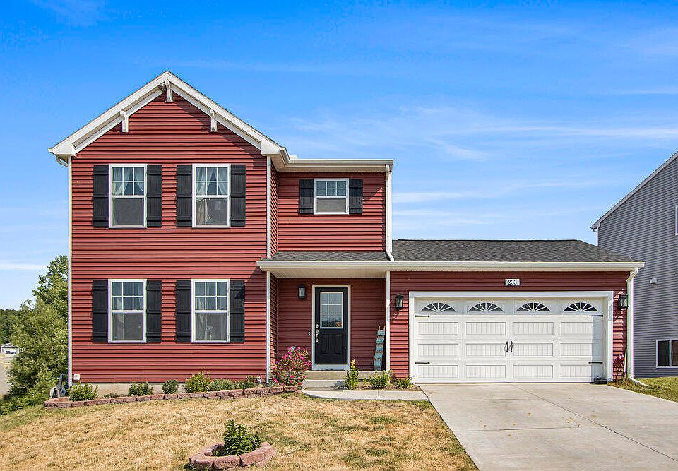 1st image of 233 Depot Cir