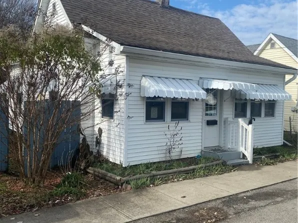 1807 14th St, Lawrenceville, IL 62439