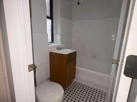 5th image of 34-46 88th St #5C