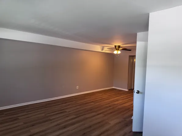 2162 Strahle St Floor 1, Philadelphia, PA 19152