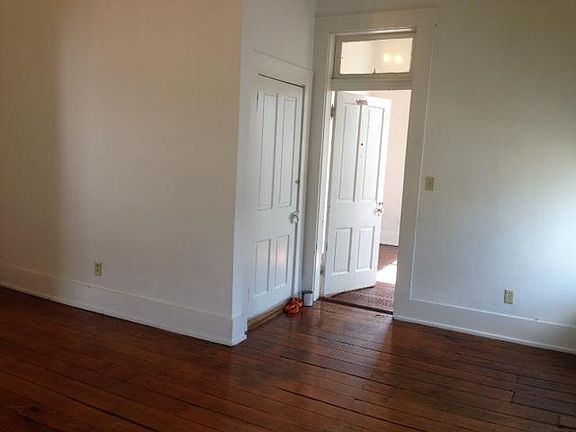 4th image of 513 1/2 W High St