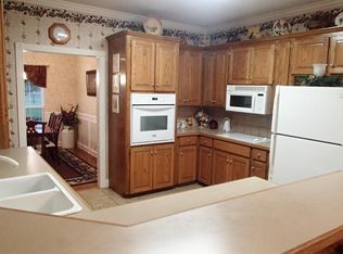 7141 Goldfinch Rd, Texarkana, TX 75501