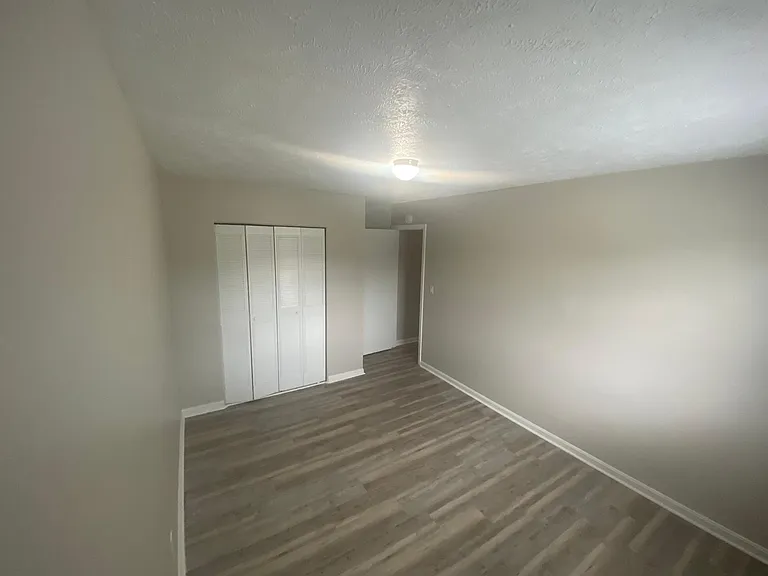 8417 Damascus Rd — Photo 14