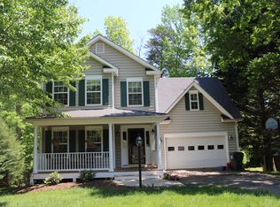 965 Grayson Ln, Charlottesville, VA 22903