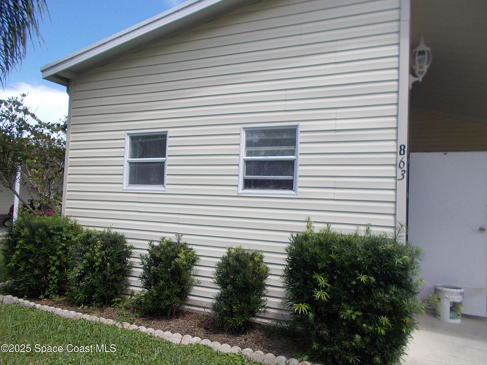 1st image of 863 Tamarind Cir