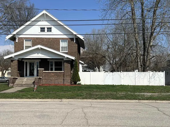 202 S Jackson Ave, Eagle Grove, IA 50533
