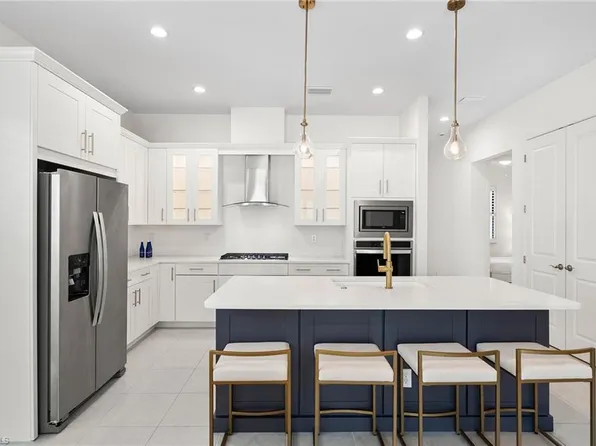 14875 Loggerhead DR, NAPLES, FL 34120