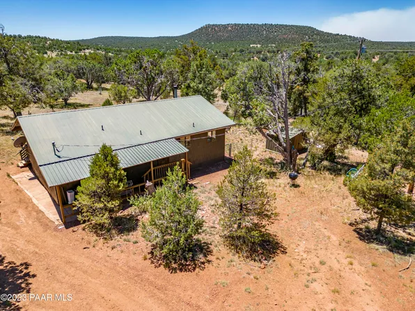 30985 W Sunset Dr, Seligman, AZ 86337