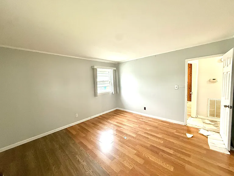 114 Motor Ave #1 — Photo 14