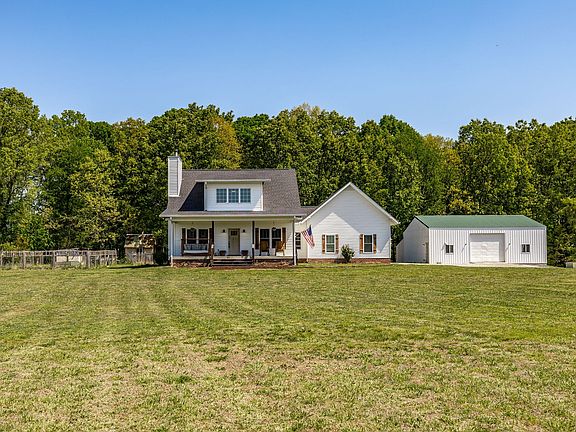 17th image of 237 Lear Rd