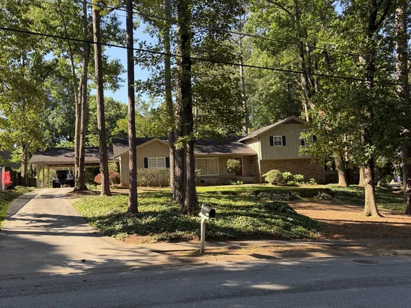 1359 Epping Forest Dr, Atlanta, GA 30319