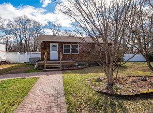 157 Hawthorne Street, Mastic, NY 11950