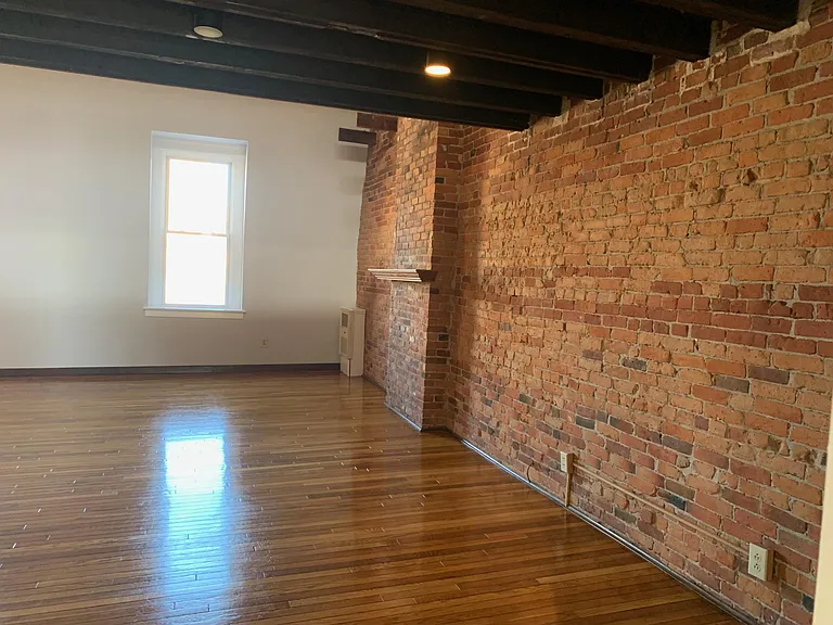 23 Capitol Ave #3 — Photo 32
