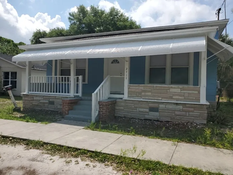 2411 E 18th Ave — Photo 31