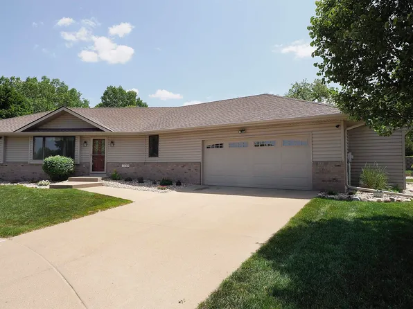 1769 Aztec Cir, Sioux City, IA 51104