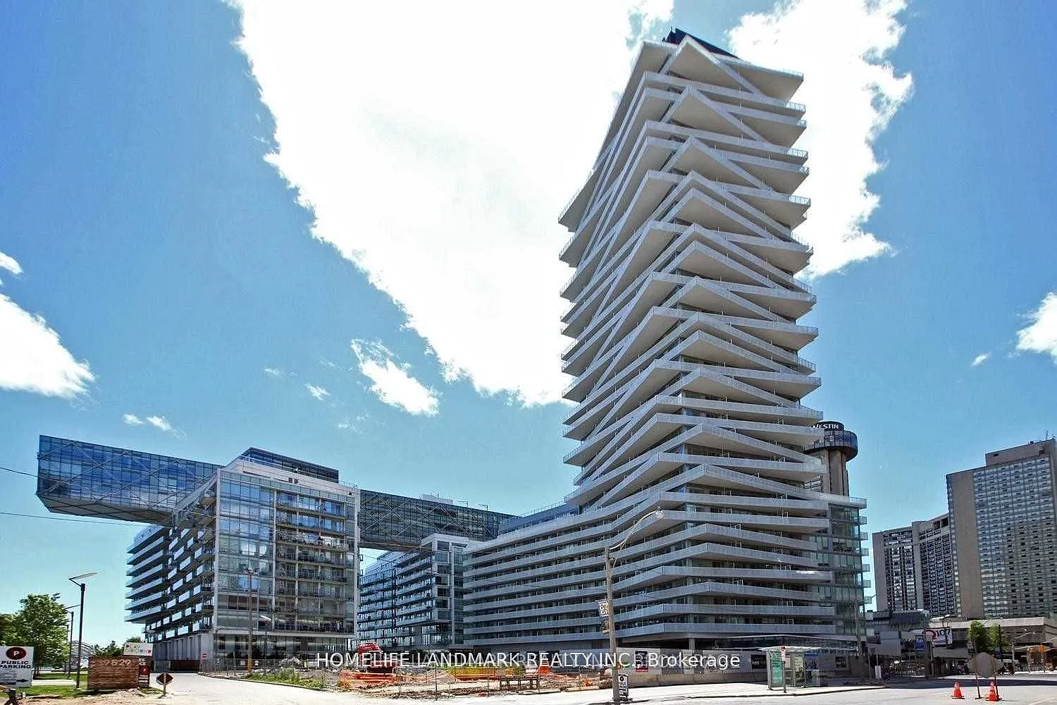 15 Queens Quay E #204 photo 1