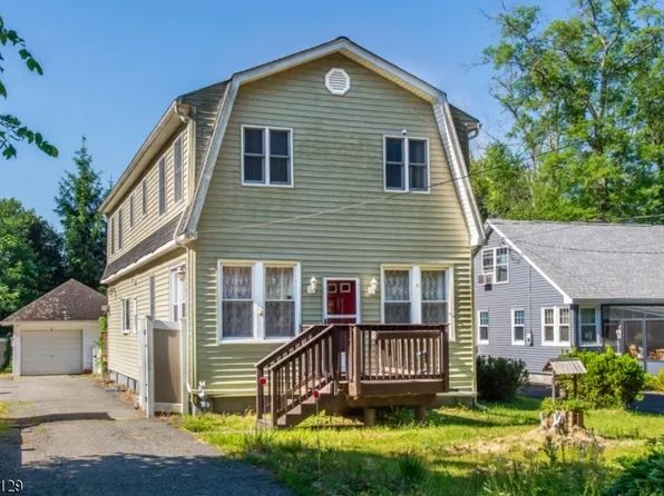 15 John St, West Milford Twp., NJ 07480