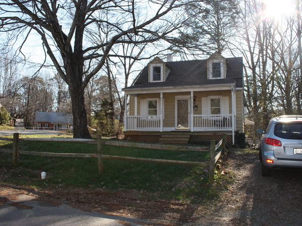 11 Mobile Ln #B