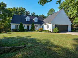 2734 E Brigs Bnd, Bloomington, IN 47401