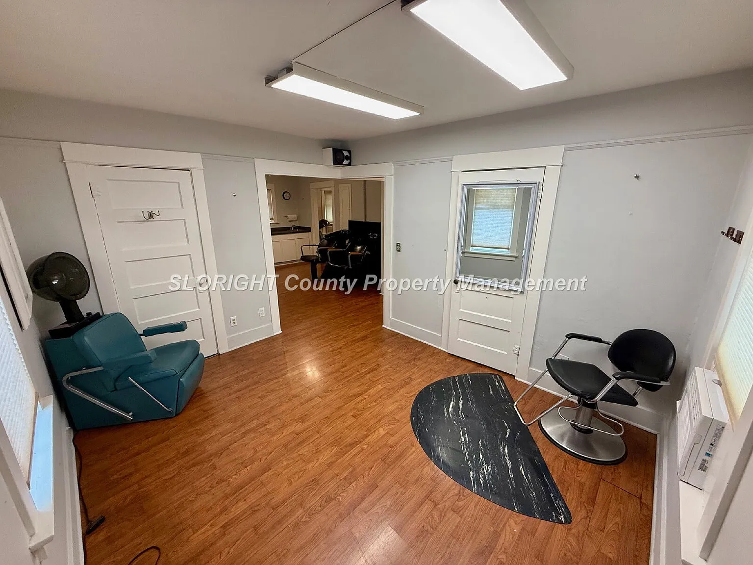 Studio, 1056 sqft, $2,500 — Photo 2