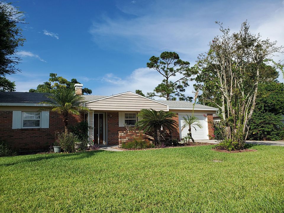 1st image of 571 Seaspray Ave