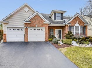 247 Sunderland Ct, Marlboro, NJ 07746