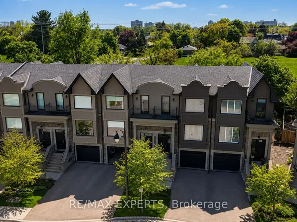 22 Matthew Ct, Toronto, ON M9B 0C1