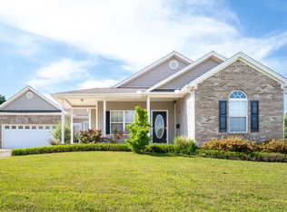 10329 Sovereign Pointe Dr, Soddy Daisy, TN 37379