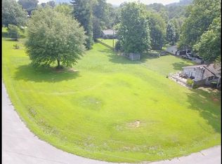 Hillvale Rd, Louisville, TN 37777