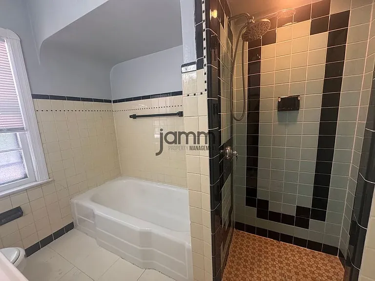 17724 Hilliard Rd — Photo 13