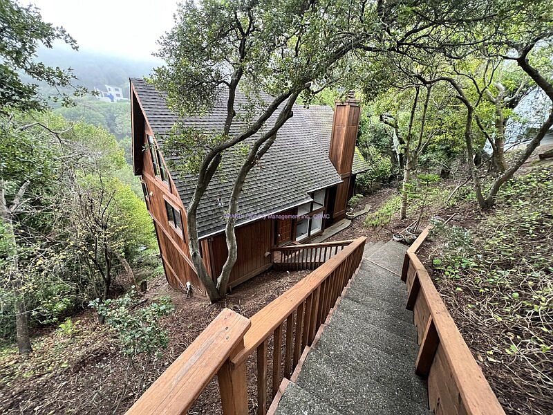 1st image of 85 George Ln