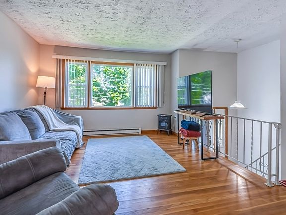 5th image of 88 Shore Rd