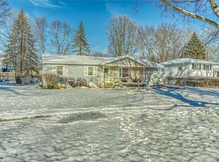 44 Donna Rd, Rochester, NY 14606