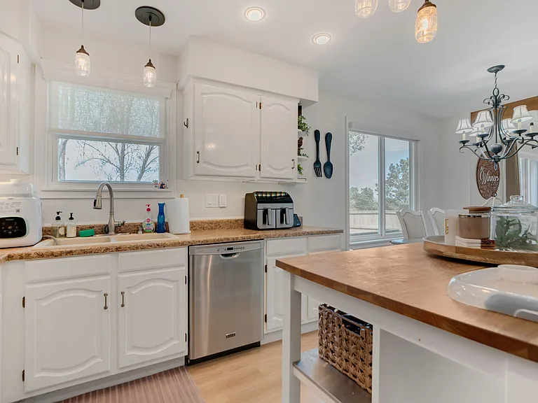 5001 N Blazingstar Trl — Photo 24