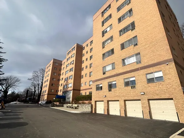 1517 Hill Rd APT 7J, Reading, PA 19602