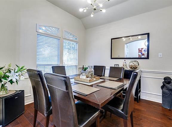 4th image of 4670 Hearthstone Dr