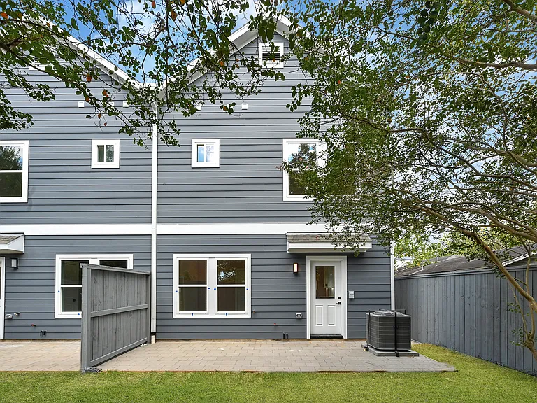 3833 Seabrook St #A — Photo 26