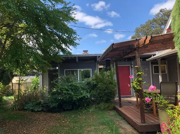230 N Grand St, Eugene, OR 97402
