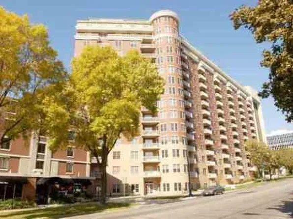 360 W Washington Ave, Madison, WI