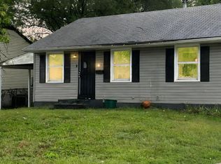 413 Midlothian Rd, Saint Louis, MO 63137