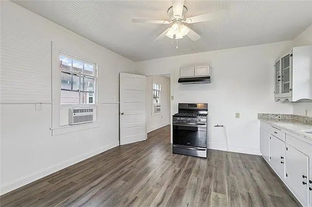 601 5th Ave — Photo 10