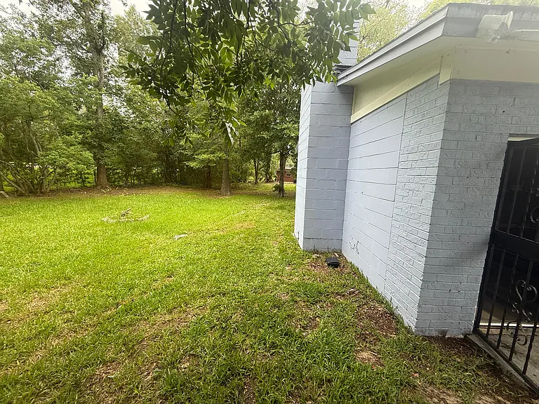 3126 Martha St — Photo 43