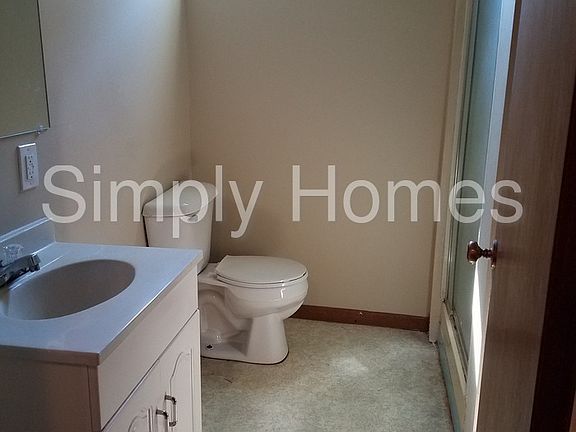 2nd image of 114 Hillside Dr