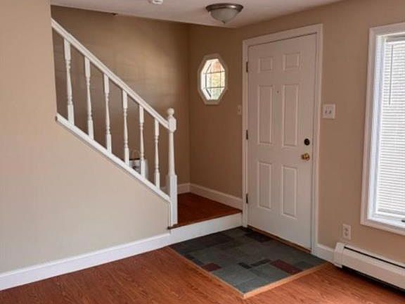 4th image of 32 Bowles Ct
