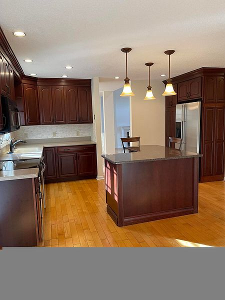 3rd image of 11 Springfield Drive
