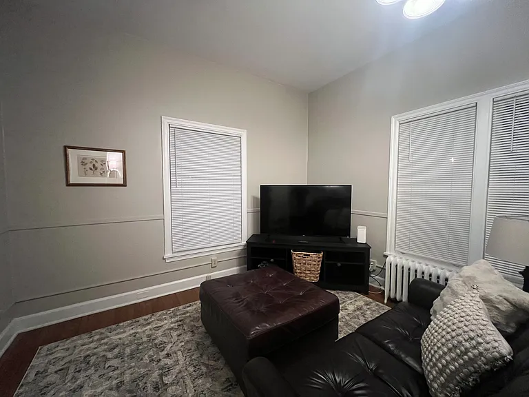 644 Wayne Ave #2 — Photo 5