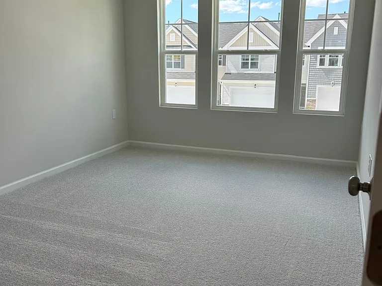 4920 Arkose Dr — Photo 11