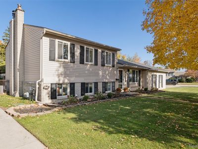 38502 Summers St, Livonia, MI, 48154